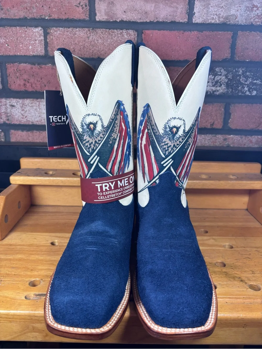 Twisted X Men's 12